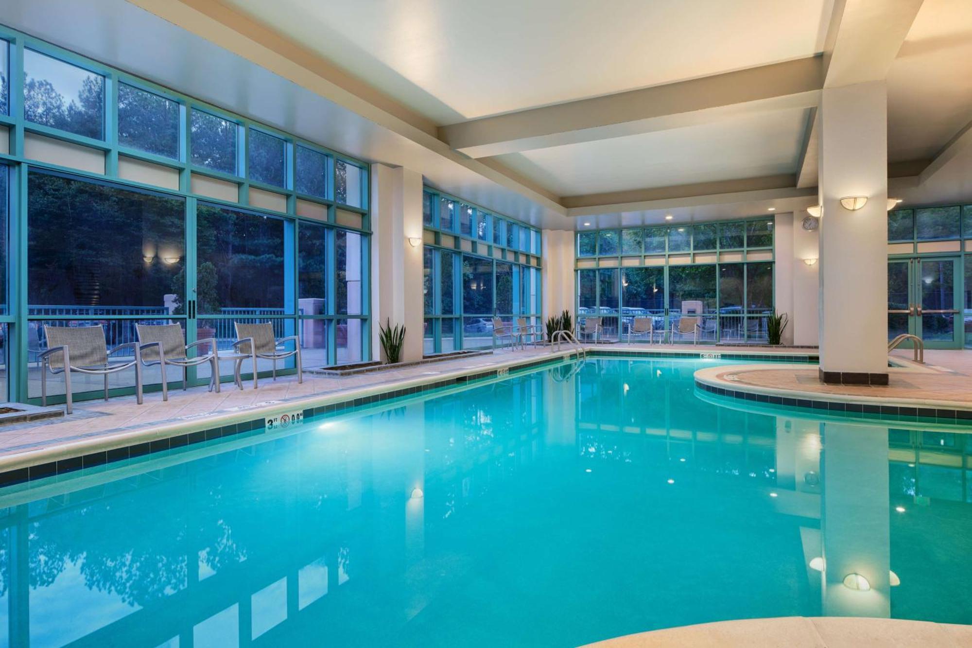 Embassy Suites By Hilton Raleigh Durham Research Triangle Cary Luaran gambar